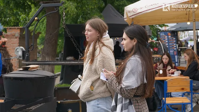 Як минув перший день ювілейного Food Fest у Луцьку (фото)