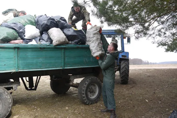 На заплаві Стиру зібрали 150 мішків сміття (фото)