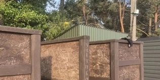 Приватність під прицілом: на Гряді камери спостереження заглядають у кабінки для переодягання