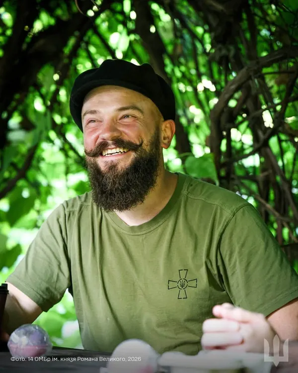 «Ленін», який служить Україні: військовий із 14 ОМБр розповів про свій бойовий шлях (відео)