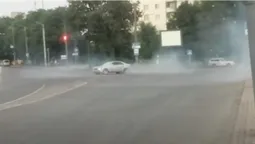 У Луцьку на Київському майдані дрифтував автомобіль (відео)