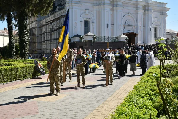 У Луцьку попрощалися з двома Героями: Євгенієм Поліщуком та Юрієм Сілюком (фото)