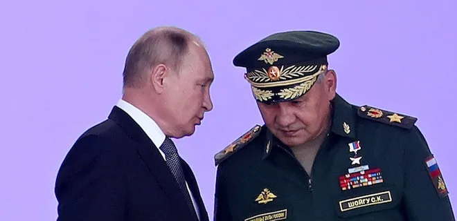 Шойгу – в немилості у путіна через відсутність успіху у війні, – британська розвідка (відео)