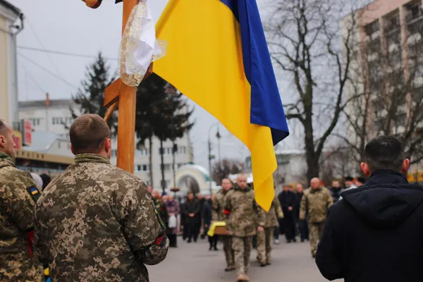 У Луцьку попрощалися з молодим воїном Іваном Газюком: він загинув за нас (фото, відео)