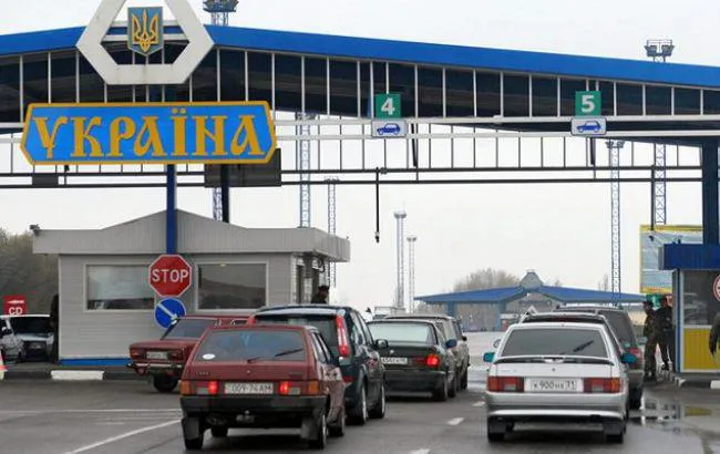 Митник з «Ягодина», чия зміна пропустила велику партію сигарет, став заступником начальника Львівської митниці