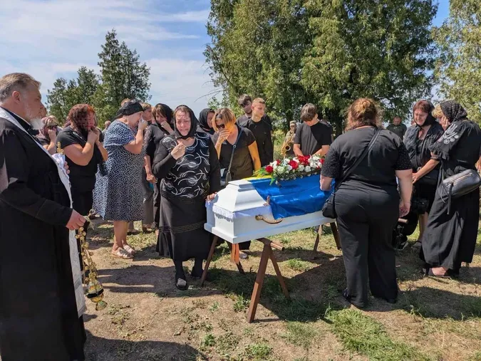 На Волині попрощалися з воїном Миколою Кузнєчихіним