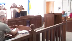 У Луцьку колишній міліціонер «рішав питання» в сервісному центрі: його судять (відео)