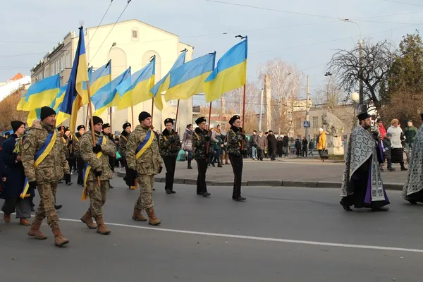 У Луцьку урочистою ходою вшанували пам'ять жертв Великого Голоду (фото)