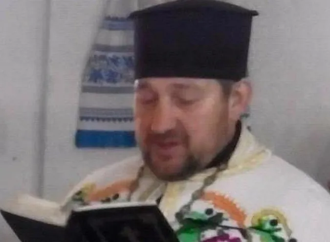 На Волині помер священник