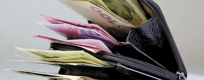 Грошей для підвищення зарплат освітянам нема, – Мінфін