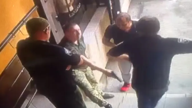 Стрілянина у Києві: посадовець Генштабу ледь не вбив дитину (відео)