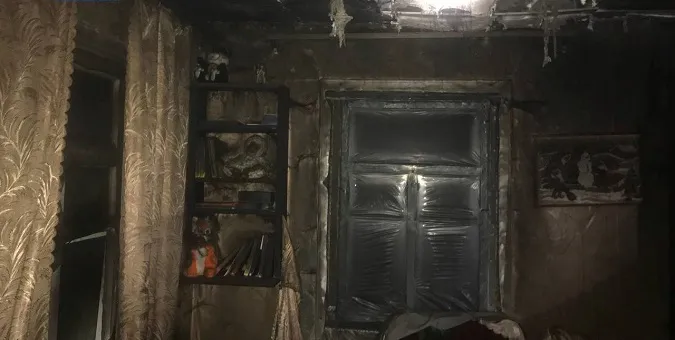 У Луцькому районі горіла хата – господарка дивом вижила (фото)
