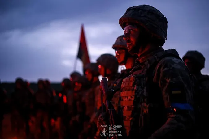 Колишні ув'язнені приєдналися до 24 ОМБр ЗСУ