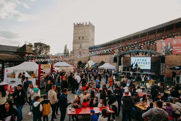 У Луцьку стартує благодійний Lutsk Food Fest 4.5.0 (фото)