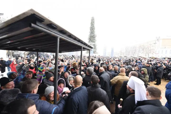Волинський священик показав як відбувалося богослужіння у Софії Київській (фото)