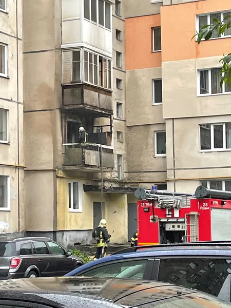 У Луцьку – пожежа в багатоповерхівці (фото, відео)