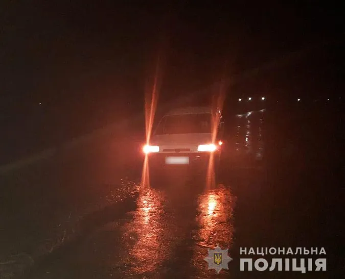 У Локачинському районі авто збило пішохода: чоловік – у лікарні