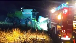 На Волині горіли комбайн і легковик, житлові й господарські будівлі (фото, відео)