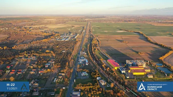 Як у Європі: на Волині поляки відремонтували прикордонну ділянку автодороги (фото)