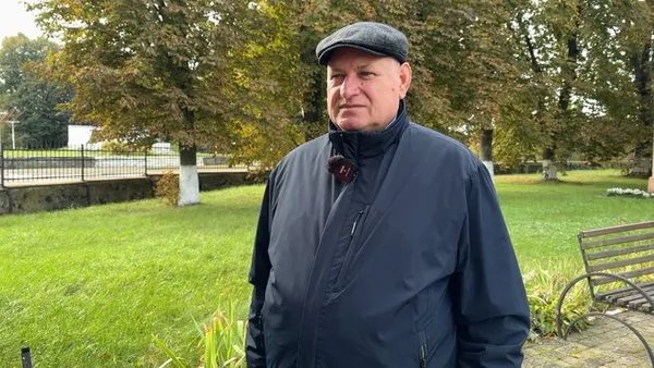 Підводою по селу збирають картоплю: як Колківська громада підтримує лікарню (фото)