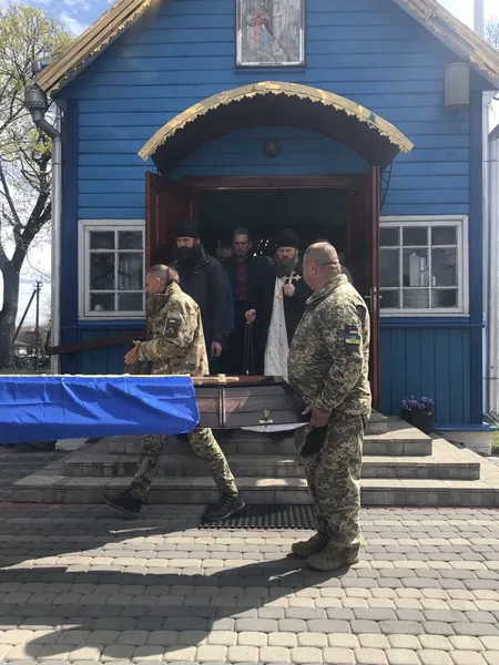 На Волині попрощалися з Героєм Олександром Будніком (фото)
