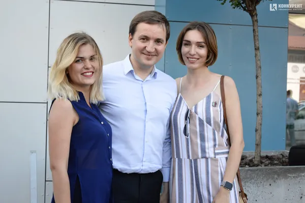 Як не стати «рибою» на гачку в олігархів: поради відомого політичного експерта у Луцьку (фото)