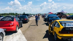 Біля Луцька стартували всеукраїнські автоперегони (фото, відео)