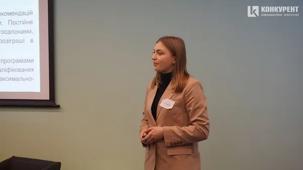 Війна спонукає шукати нові шляхи: луцькі бізнеси тренувалися пітчити, щоб знайти інвесторів (фоторепортаж)
