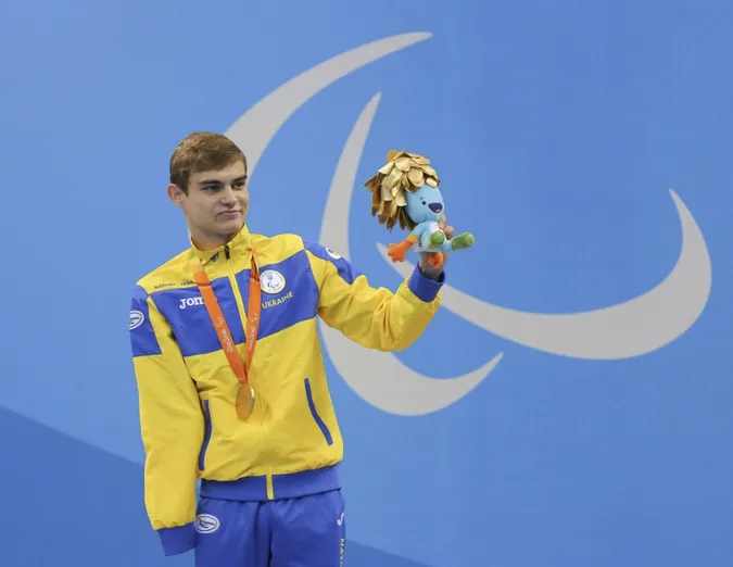 Плавець Богодайко виграв для України перше золото Паралімпіади (відео)