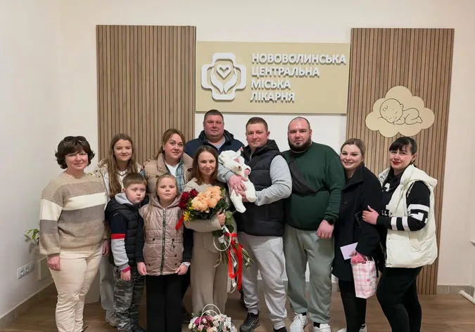 Хлопчиків більше, ніж дівчаток: скільки немовлят народилось у Нововолинську в березні (фото)