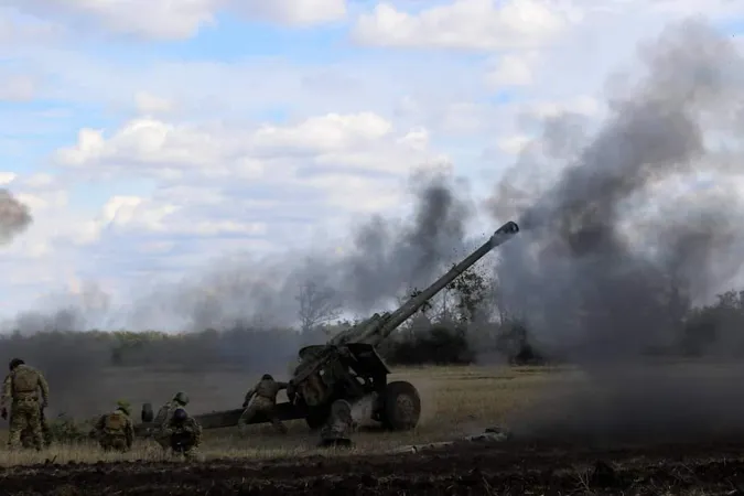 На Херсонщині готують до евакуації медиків, вчителів і «банківські установи», – Генштаб