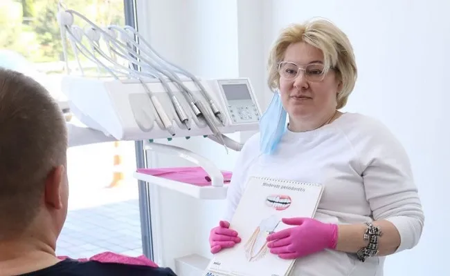 У 35 можна лишитись без зубів, якщо забути за ясна, – луцький пародонтолог Ярина Куцик