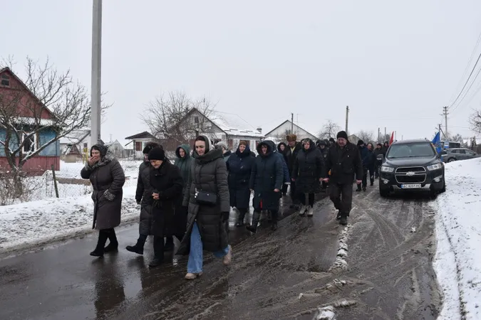 У Луцькій громаді попрощалися з Героєм Миколою Мандзюком (фото)