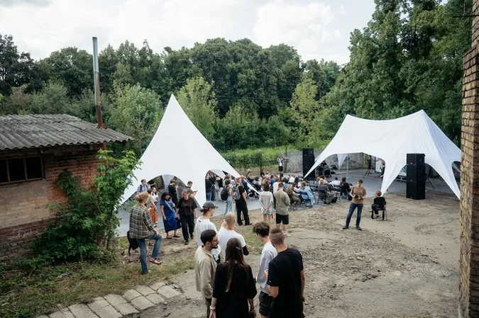 Новий подих для «Лучанки»: урбаністи хочуть перетворити фабрику на креативний хаб