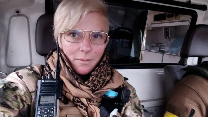 Волонтери повідомляють, що українського парамедика Юлію «Тайру» взяли в полон