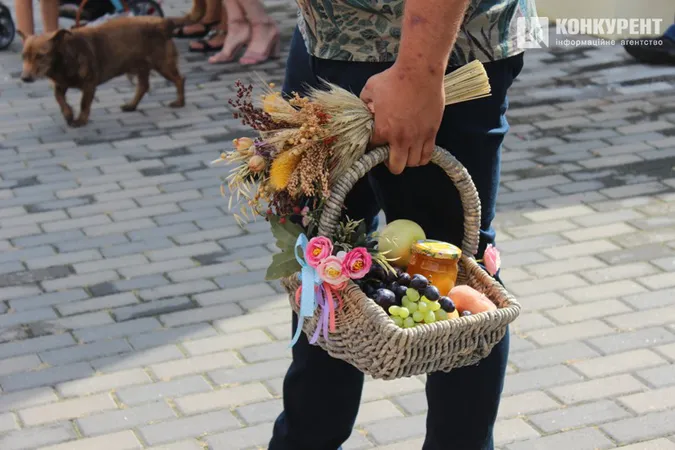 Як у Луцьку святкували Яблучний Спас (фото, відео)