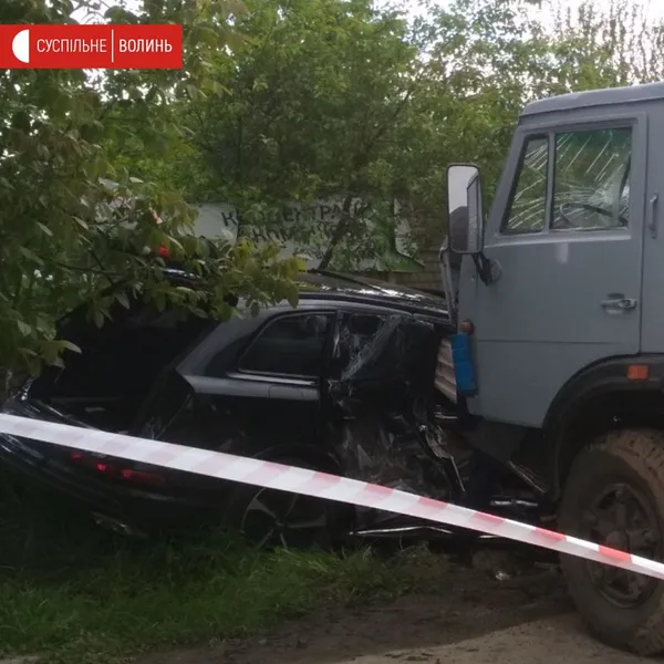 У Заборолі «КамАЗ» в'їхав у «ауді» (фото)