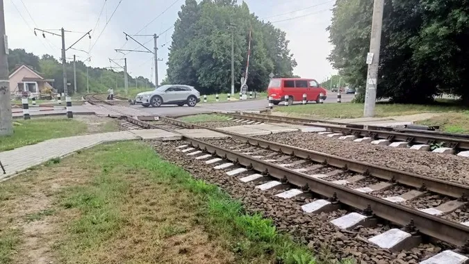 Залізничники Волині б’ють на сполох через різке зростання кількості ДТП на переїздах