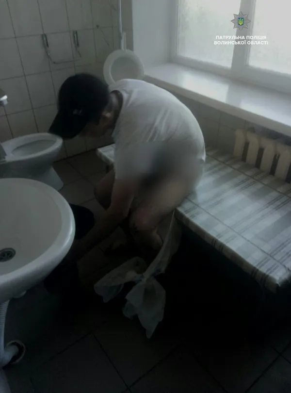 У Луцьку п'яний неадекват дебоширив у міській лікарні (фото)