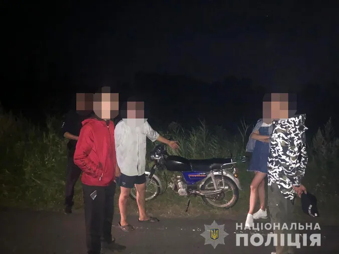 «Дуже хотів покататися»: на Волині неповнолітній вкрав мотоцикл (фото)
