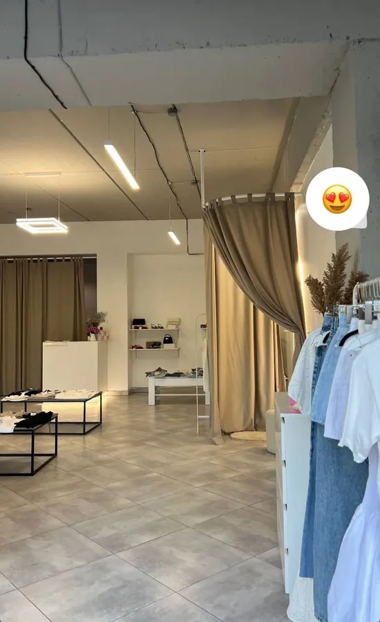 ZARA, H&M,JW PEI: у Луцьку відкрили бутік з трендовим одягом