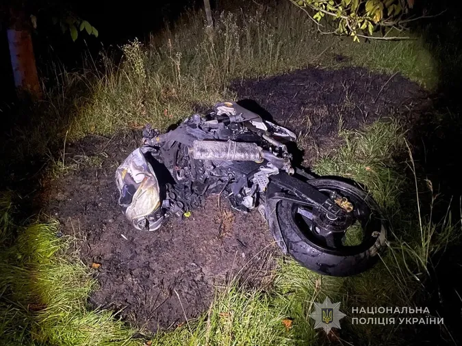 Під Луцьком сталася смертельна аварія: водій Opel на смерть збив 19-річного мотоцикліста (фото)