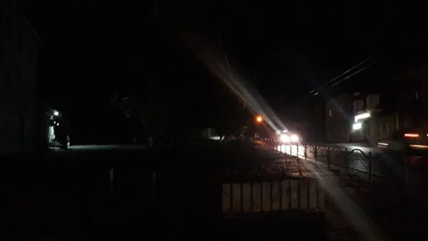 Лучани скаржаться на темінь у Старому місті (фото)