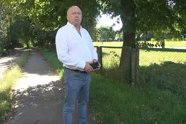 Борщівник у Луцьку: де росте і як з ним боряться (фото, відео)