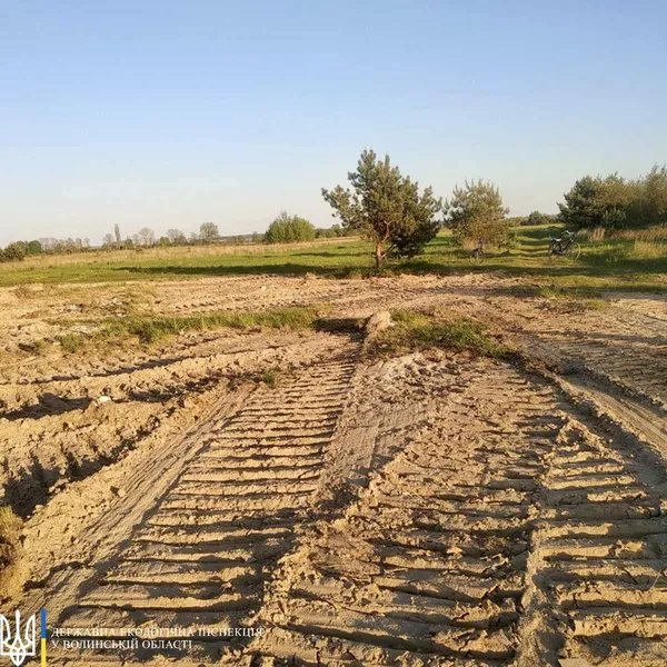 На Волині виявили шість стихійних сміттєзвалищ (фото)