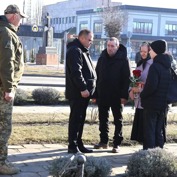 Рідним загиблого волинянина Олександра Григорука вручили його посмертну нагороду