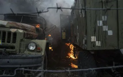 Повідомили, яких втрат зазнала Росія за перший день війни