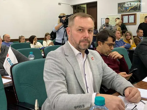Михайло Наход