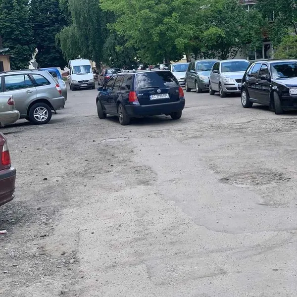 У Володимирі винуватець ДТП поїхав з місця події (фото)