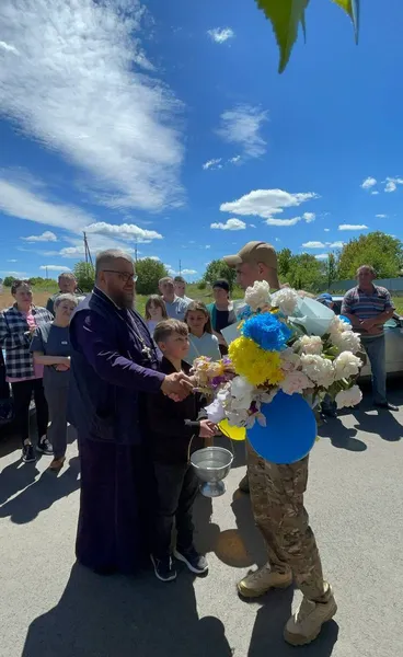 Додому на Волинь повернувся звільнений з полону Захисник Вадим Яковський (фото)